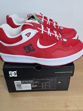 DC Men 11 Red and White Kalynx Zero Skate Sneakers